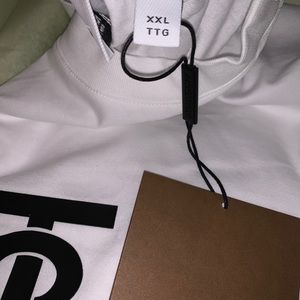 Men Burberry T-shirt XXL